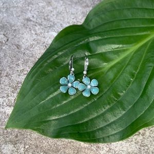 Flower Leverback Earring-Teal••
